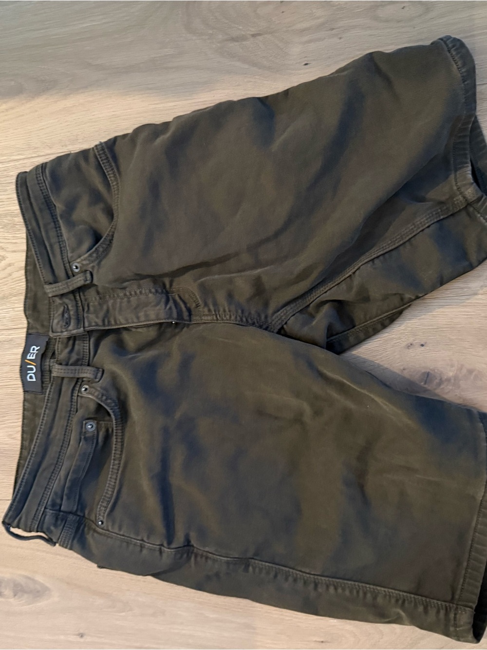 DUER Lightweight Flat-Front Men’s Shorts in Olive